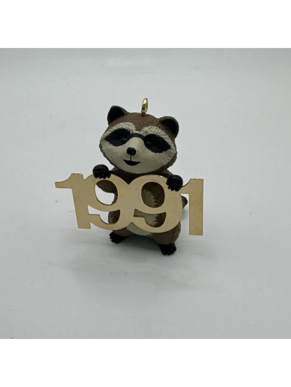 Fabulous Decade 1991 Hallmark Keepsake Ornament Collector's Series Raccoon W/box